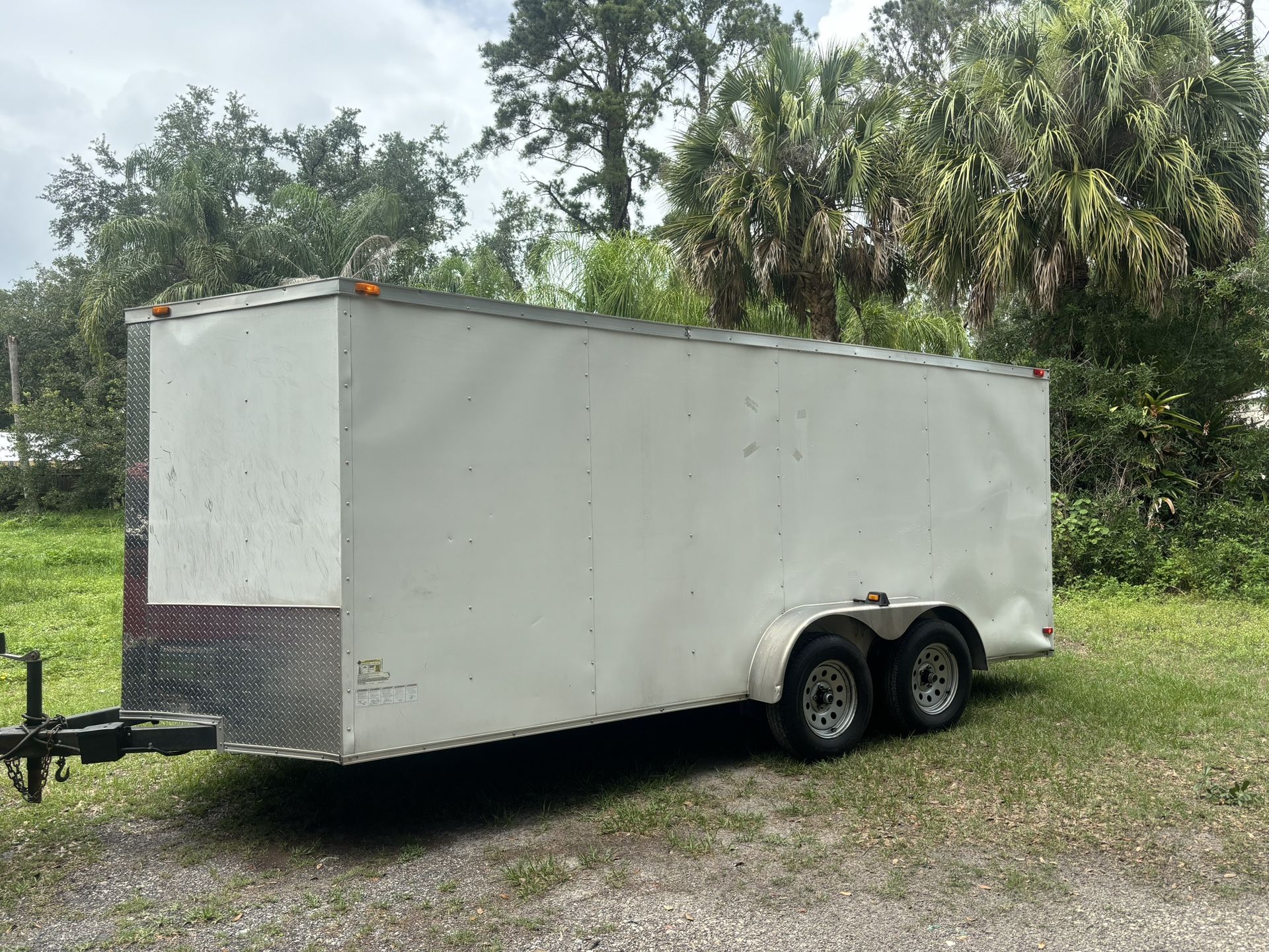 7x16 Enclosed Trailer