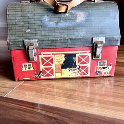 Vintage 1960s American Thermos Red Barn Metal Lunch Box - Missing Thermos