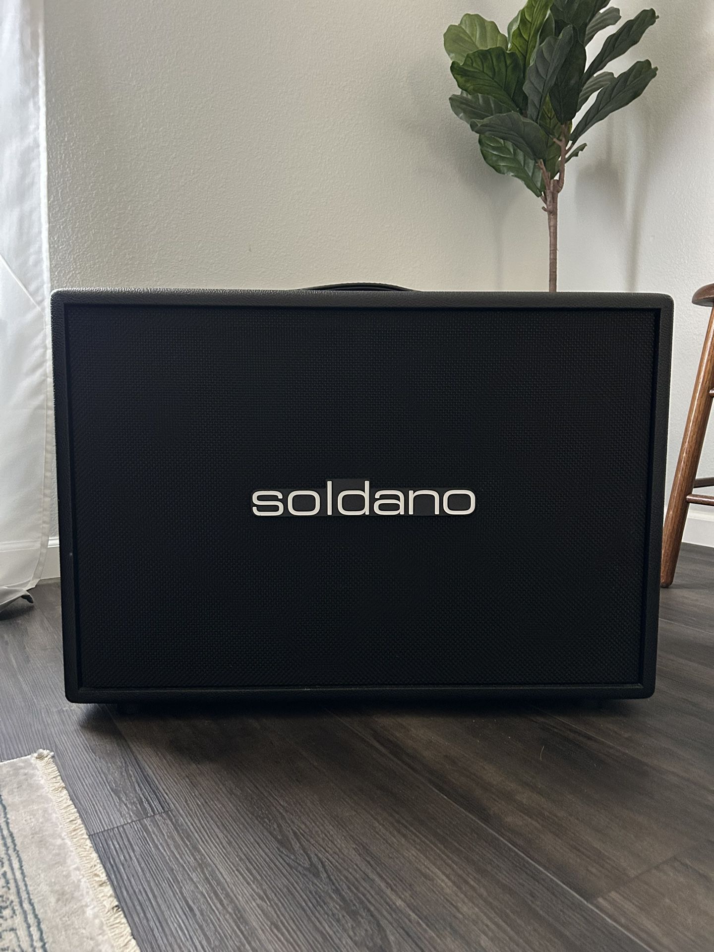 Soldano 2x12 Guitar Amp Cabinet