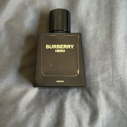 BURBERRY HERO Parfum