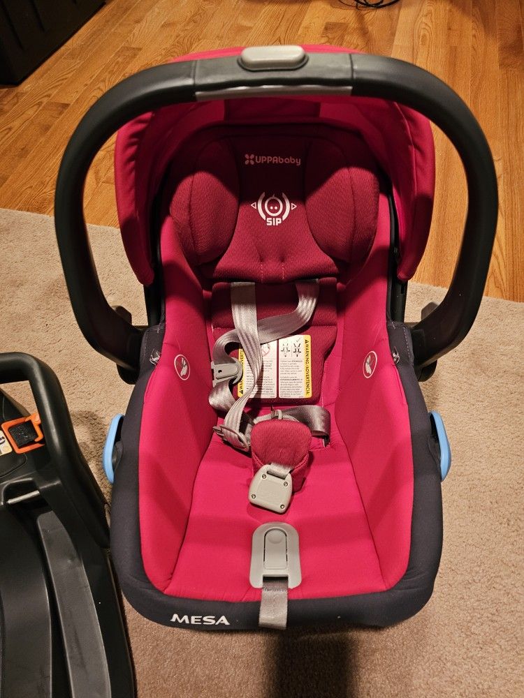 Uppababy Mesa Car Seat And Base