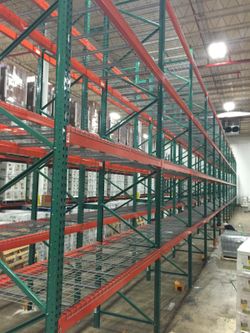 Pallet Rack Installation