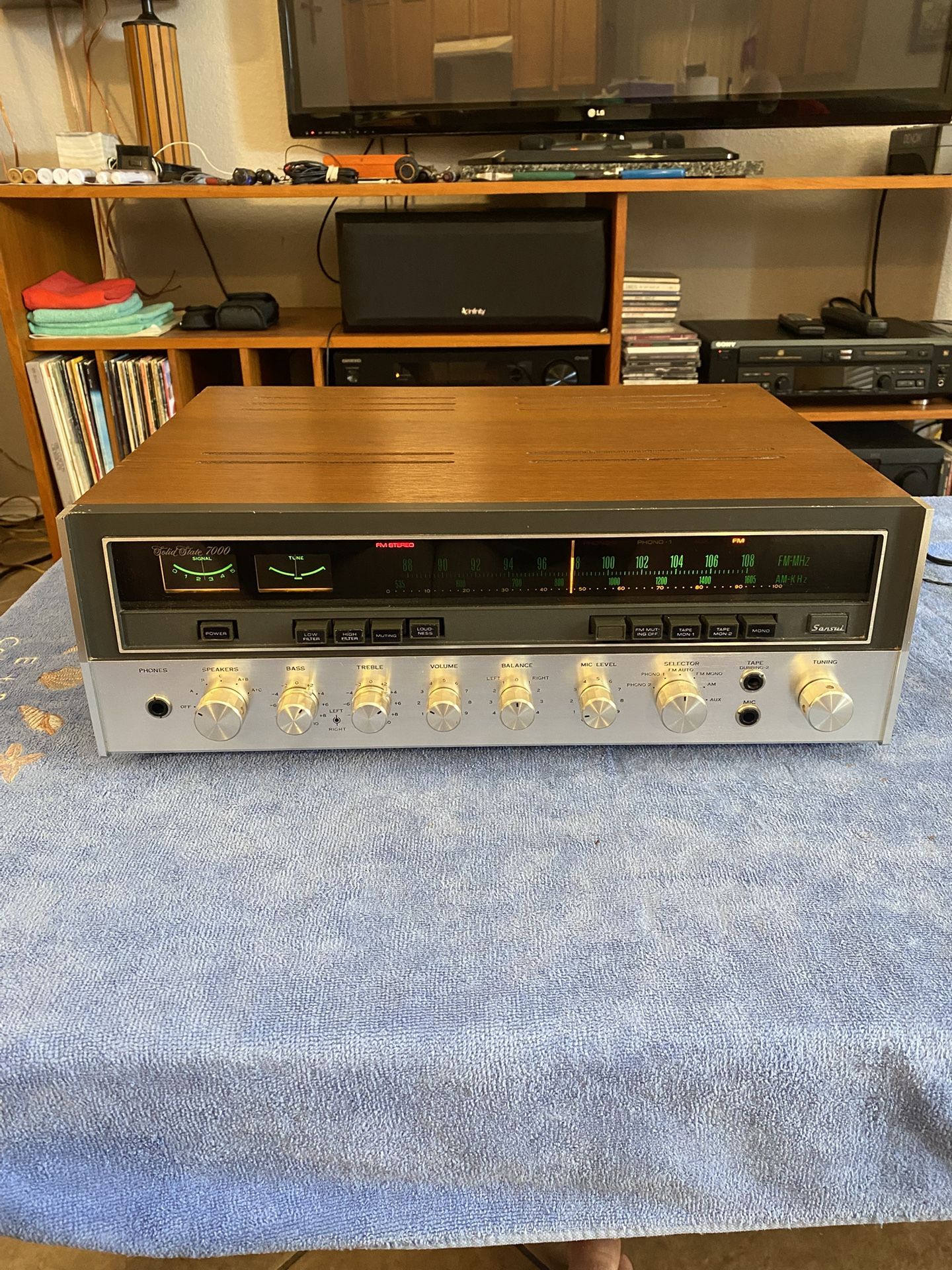 Sansui 7000 Solid State AM/FM Stereo Tuner Amplifier 70WPC