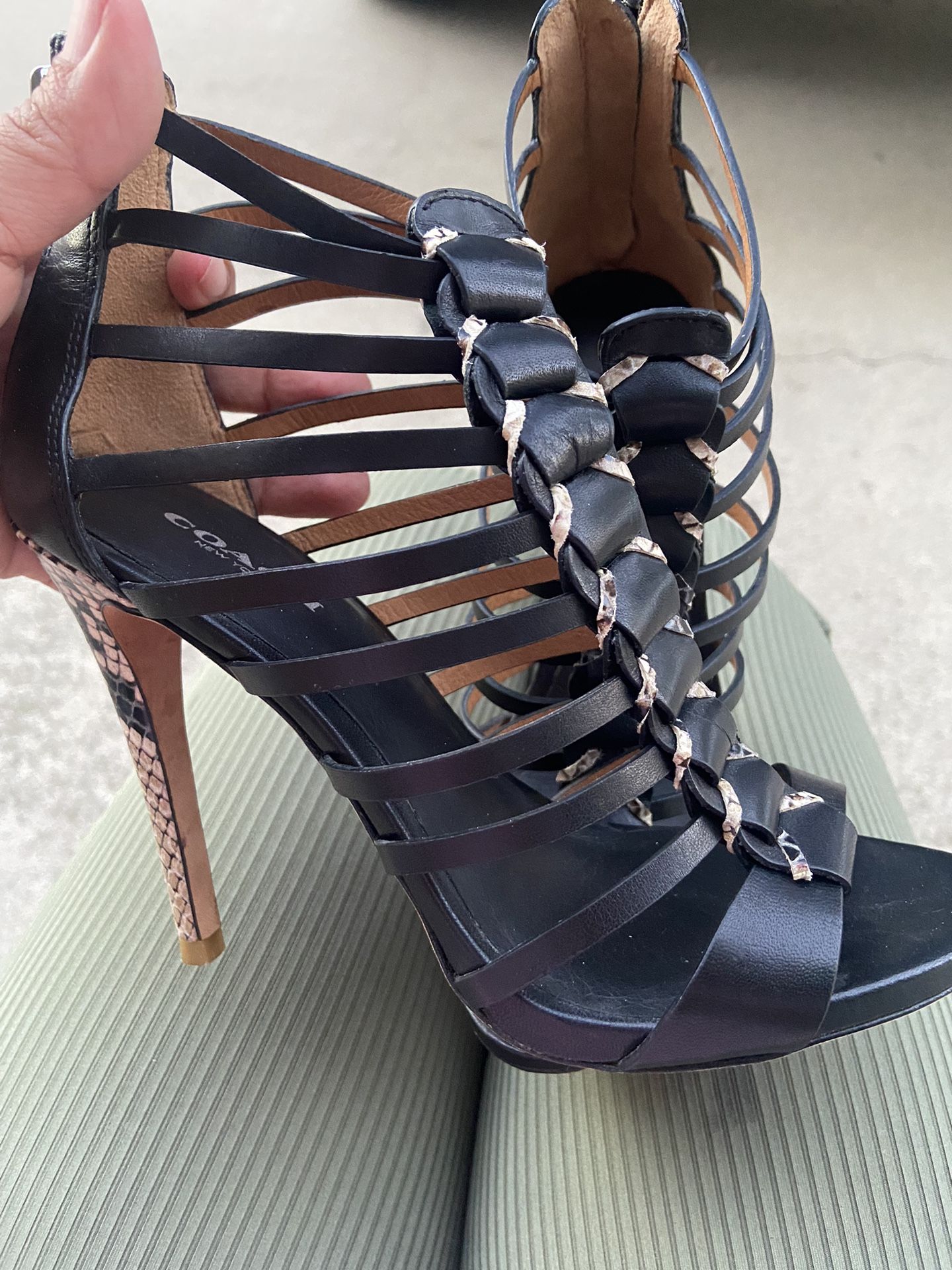 Coach Shoes Size 6 for Sale in Chino Hills, CA OfferUp