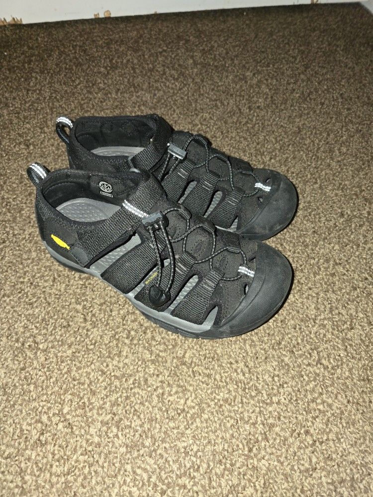 Keen closed toe water sandals boys kids