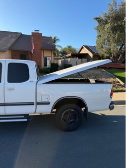 Leer hard top tonneau cover $200 OBO