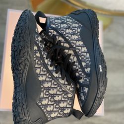 AUTHENTIC DIOR “DIORIZON ANKLE BOOT”