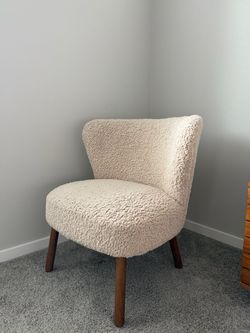 ZARA Home Sherpa Accent chair
