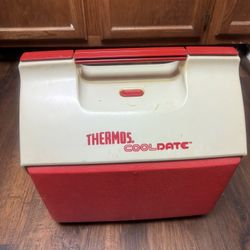1980s Vintage Thermos CoolDate Model 7715 15 Qt Cooler