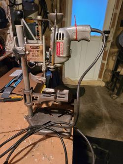 Craftsman drill press with drill