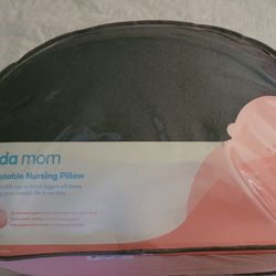 Frida Nursing Pillow 