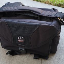 Tamrac System 6 Shoulder Camera Bag 