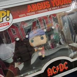 🎸 **Funko POP Moments: AC/DC - Angus Young (Dance)** 