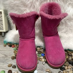 Womens UGG Pink BREAST CANCER 1003114 Bailey Button Boots Size 7 LIMITED ED