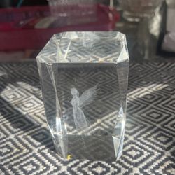 Crystal Angel Figurine H 3.5 in x W 2.5 in x D 2 in