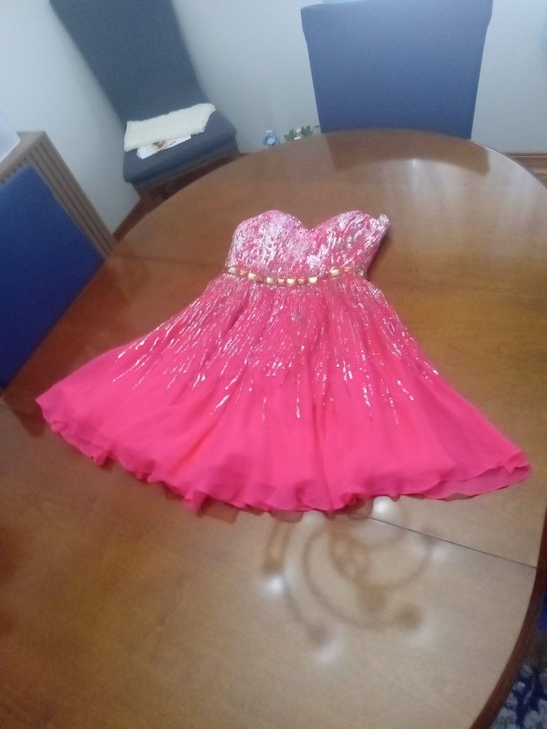 Shari Hill Prom Dress
