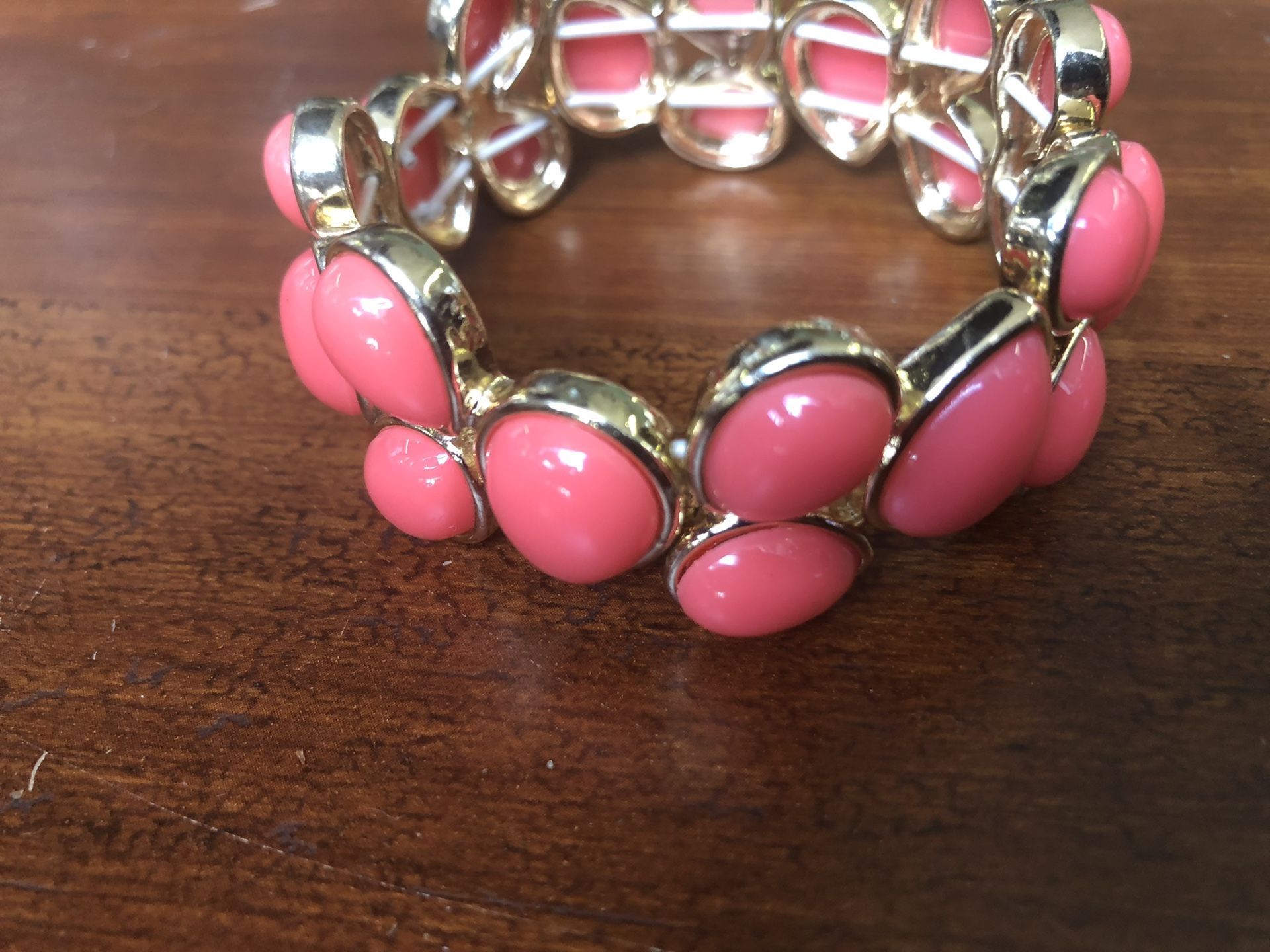 Vintage Bakelite stretch bracelet very tight great w