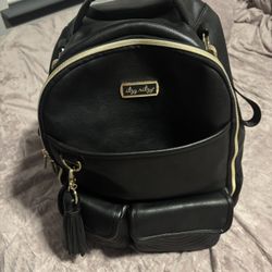 Large Itzy Black Diaper Bag