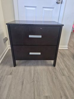 Drawer Nightstand / Bedside Table