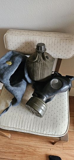 Assorted Military Items
