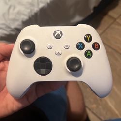 Xbox one controller white 