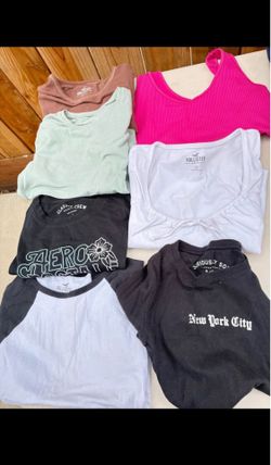 Blusas de mujer talla m y L  $50 por las 7
