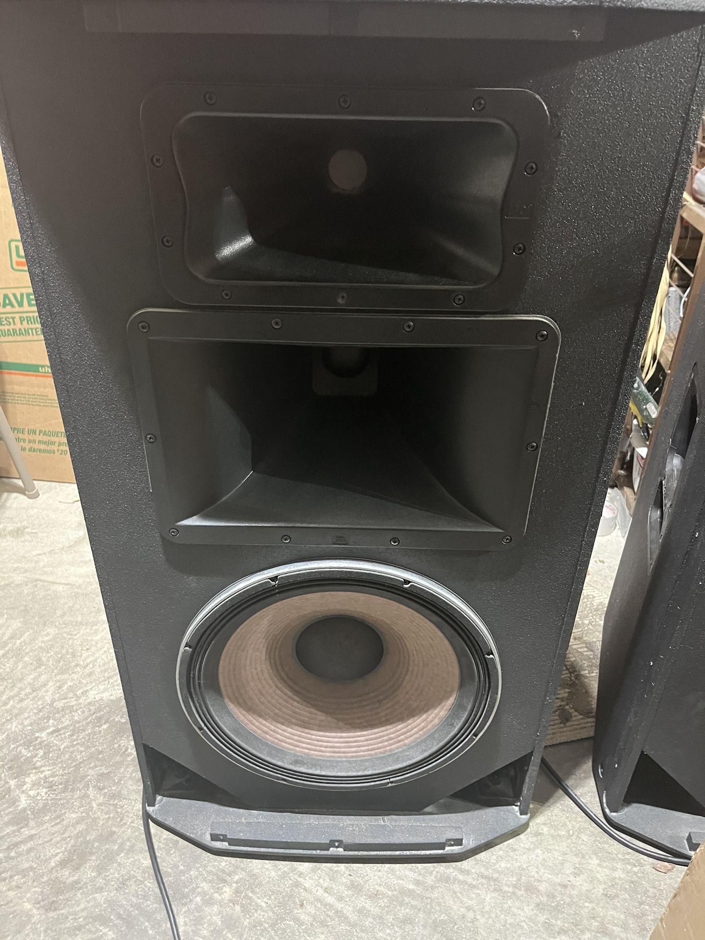 2 Large JBL Speakers 