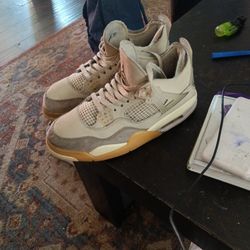 Jordan Retro 4