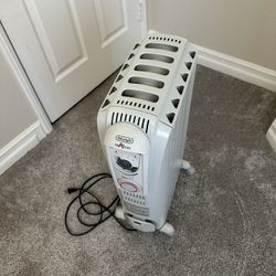 DeLonghi Radiant Portable Heater