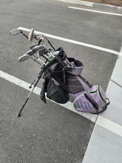 Junior Left Handed Golf Clubs and Bags