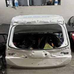 2022-2023-2024-2025 MITSUBISHI OUTLANDER LIFTGATE OEM USED #9199