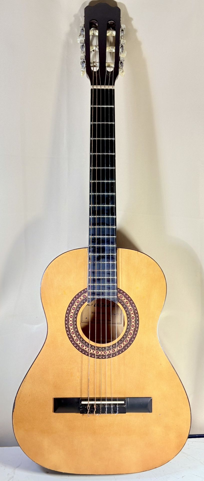 LUCIDA Classical Nylon String Acoustic Guitar