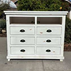 White Solid Distressed Wood 6 Drawer Dresser Chest of Drawers Furniture Great Condition 