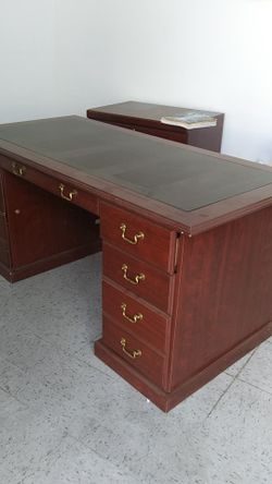 Office furniture 3 pcs