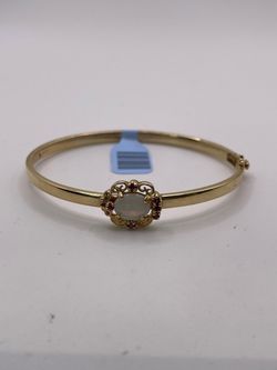 14kt gold bangle