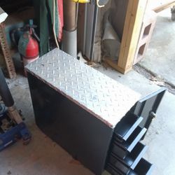 Truck Tool Box