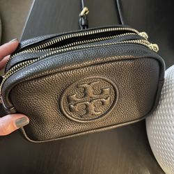 Tory Burch Perry Bombe Purse