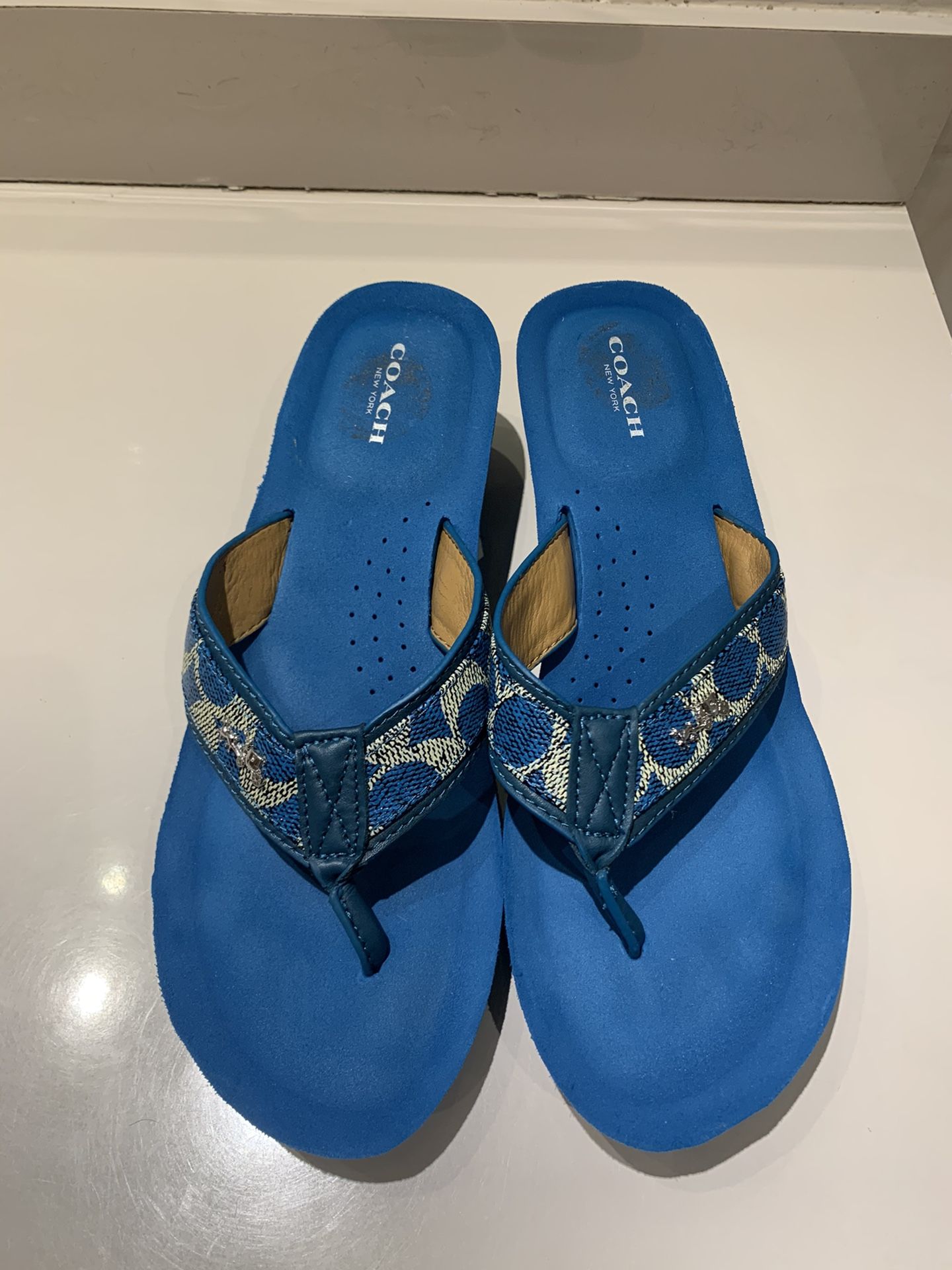 Coach Jolene Size 10 B US Women's Signature Wedge Thong Flip Flop Sandals