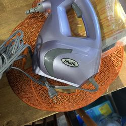 Shark Portable Steamer 