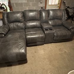 Grey Leather Sofa & Couch Recliner