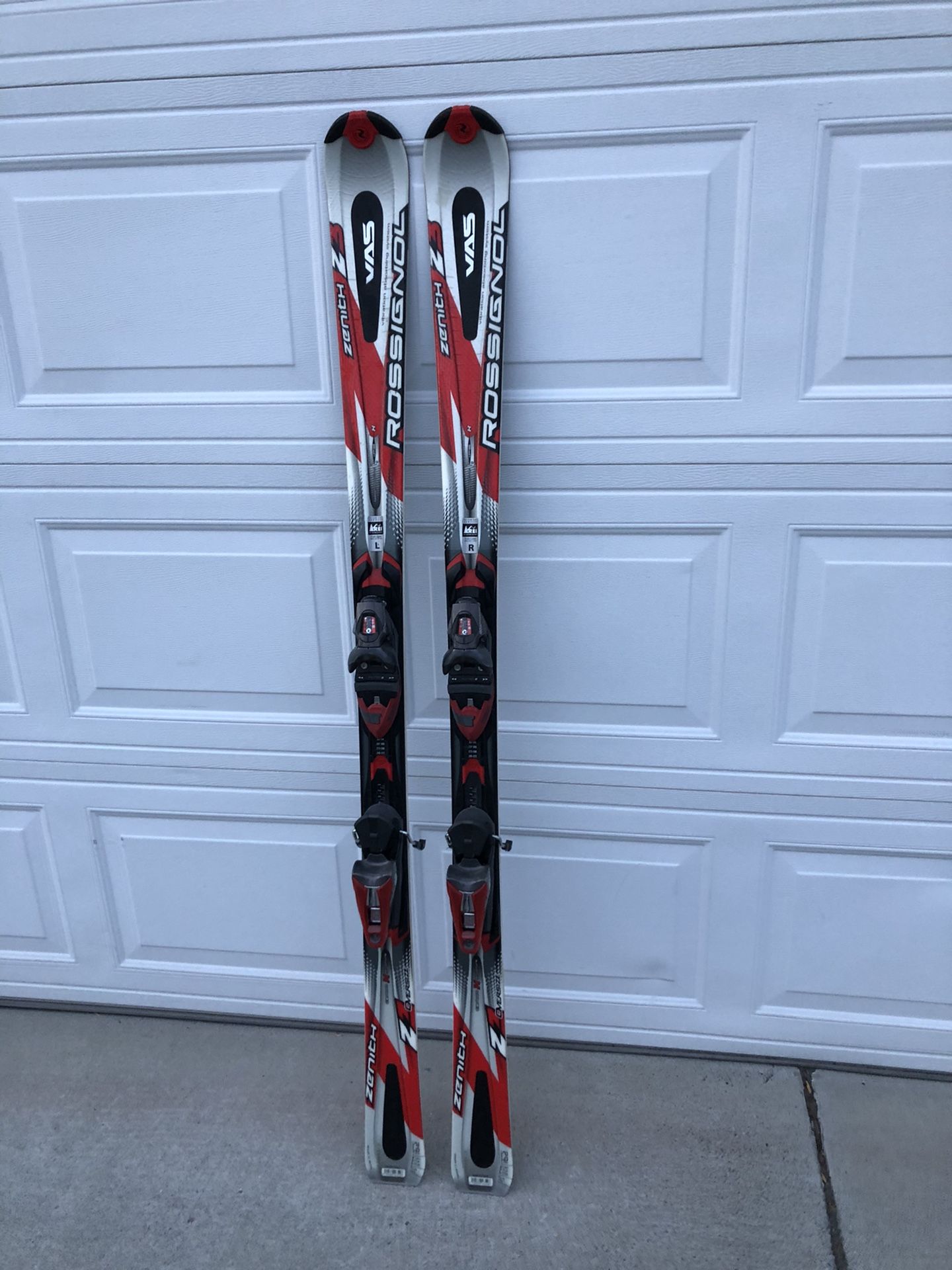 Rossignol Zenith Z3 Skis VAS 162 cm w/Rossignol bindings