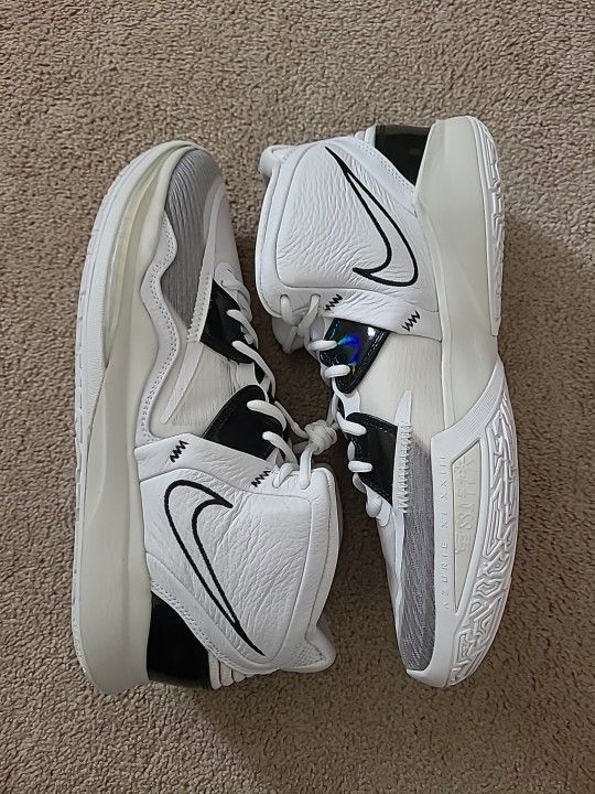 Nike Kyrie Infinity Size 13 Men