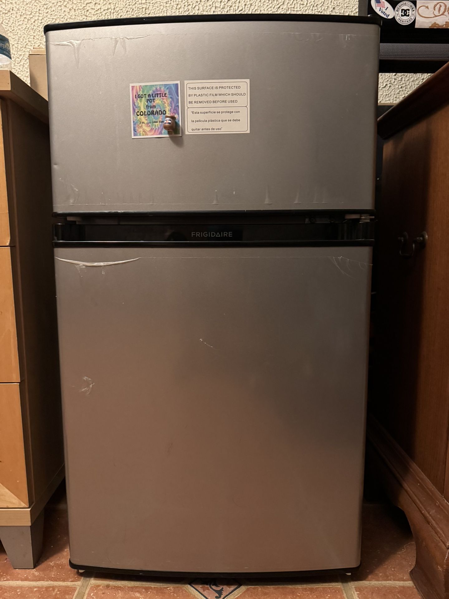 Mini Fridge Frigidaire