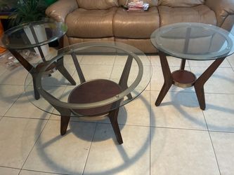 4PC GLASS AND WOOD COFFEE, SIDE AND CONSOLE TABLES