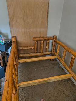 Cedar Twin size platform bed frame for child