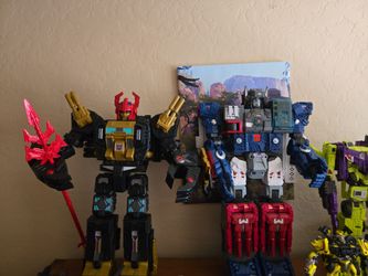 Transformers Fortress Maximus and Black Zarak Titan