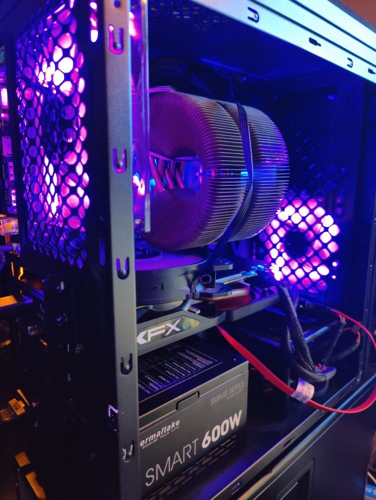 Custom Full PC Gaming Setup Ryzen 5 1600 6c 12t 16gb DDR4 RX 570 8gb 128gb Nvme SSD Keyboard Mouse Monitor Desk