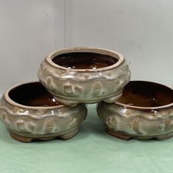 Vintage Handmade Glazed Ceramic Footed Bowl / Planter Or Tea Bowl Set Of 3 Rare