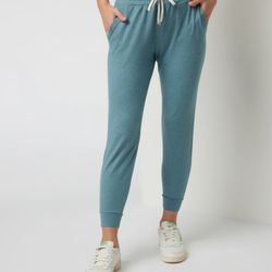 Vuori Performance Joggers