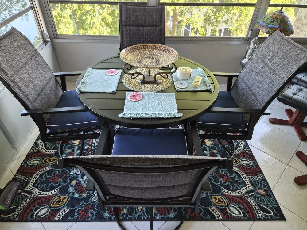 Iron Black Patio Set 4 Chairs 